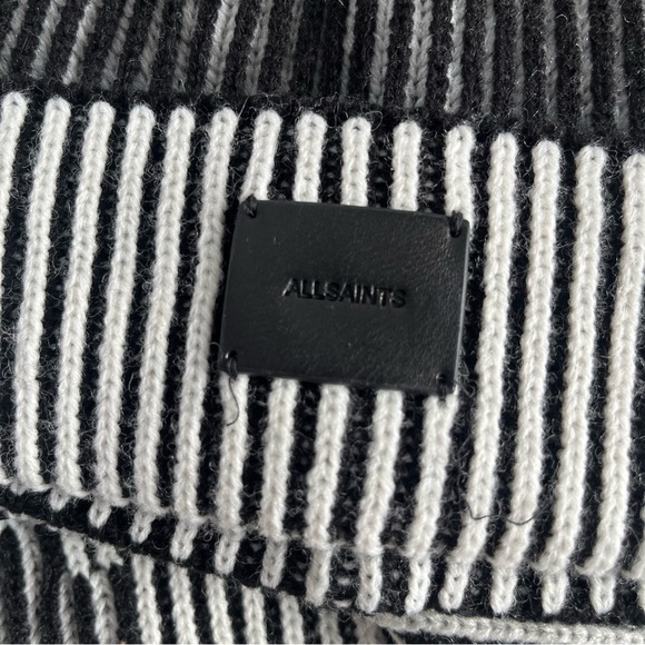 All Saints Black and White Striped Hat and Scarf Set - Picture 3 of 6